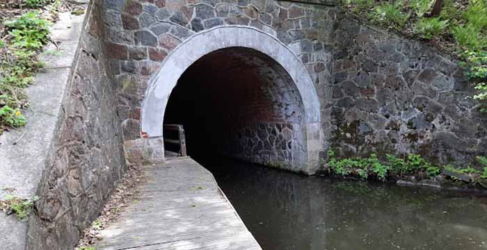 Tunel z jeziora Szeląg Wielki na Szeląg Mały